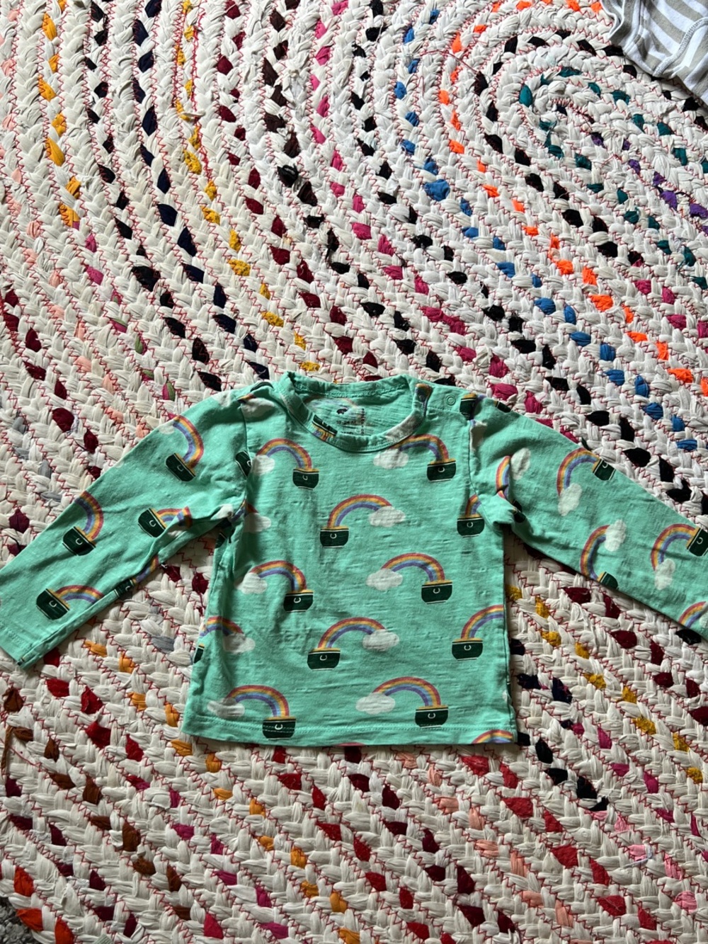 Green Rainbow Graphic Long-Sleeve Tee for Kids